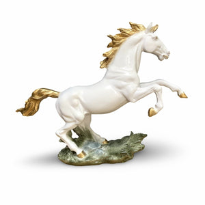 🐎 Majestic Horse White & Gold – Fiber Edition
